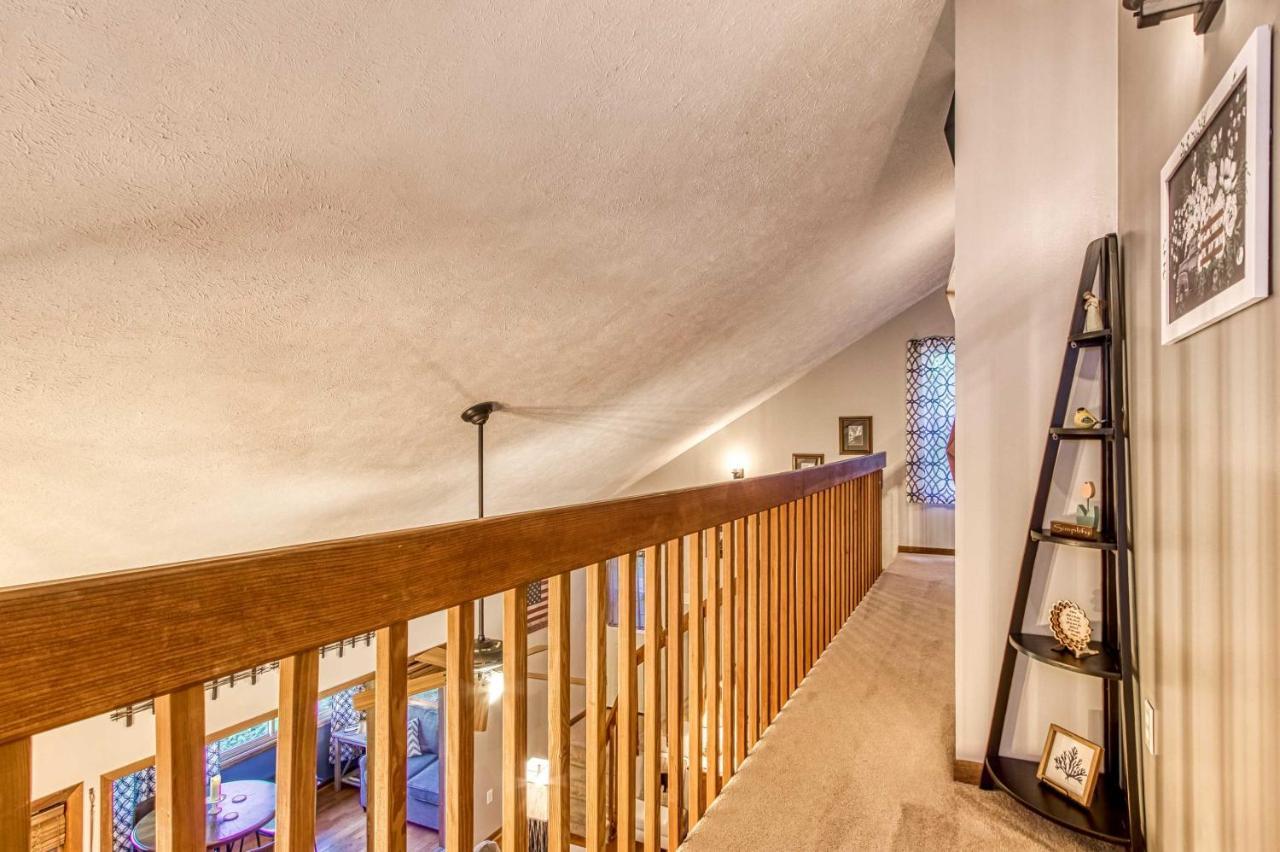 Cozy Cabin With Mountain Views Near Skylift Park! Гетлинбург Екстериор снимка